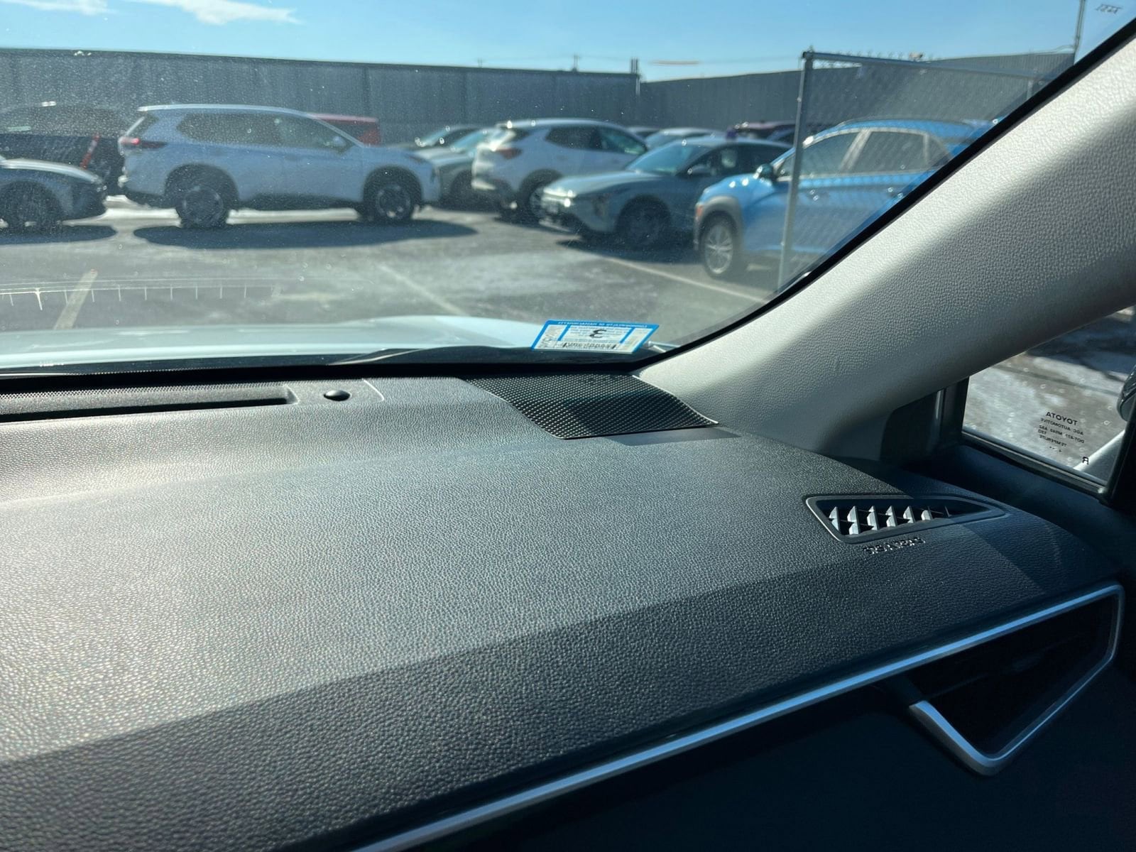 Thumbnail: 2025 Toyota Corolla Cross - 34