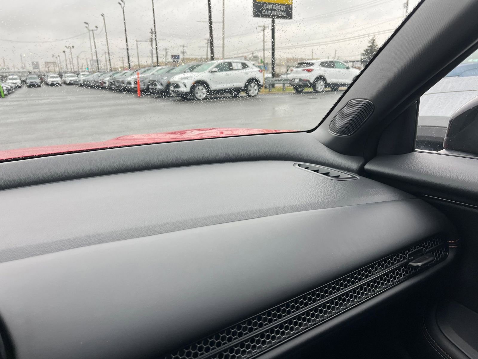 Thumbnail: 2025 Honda HR-V - 33