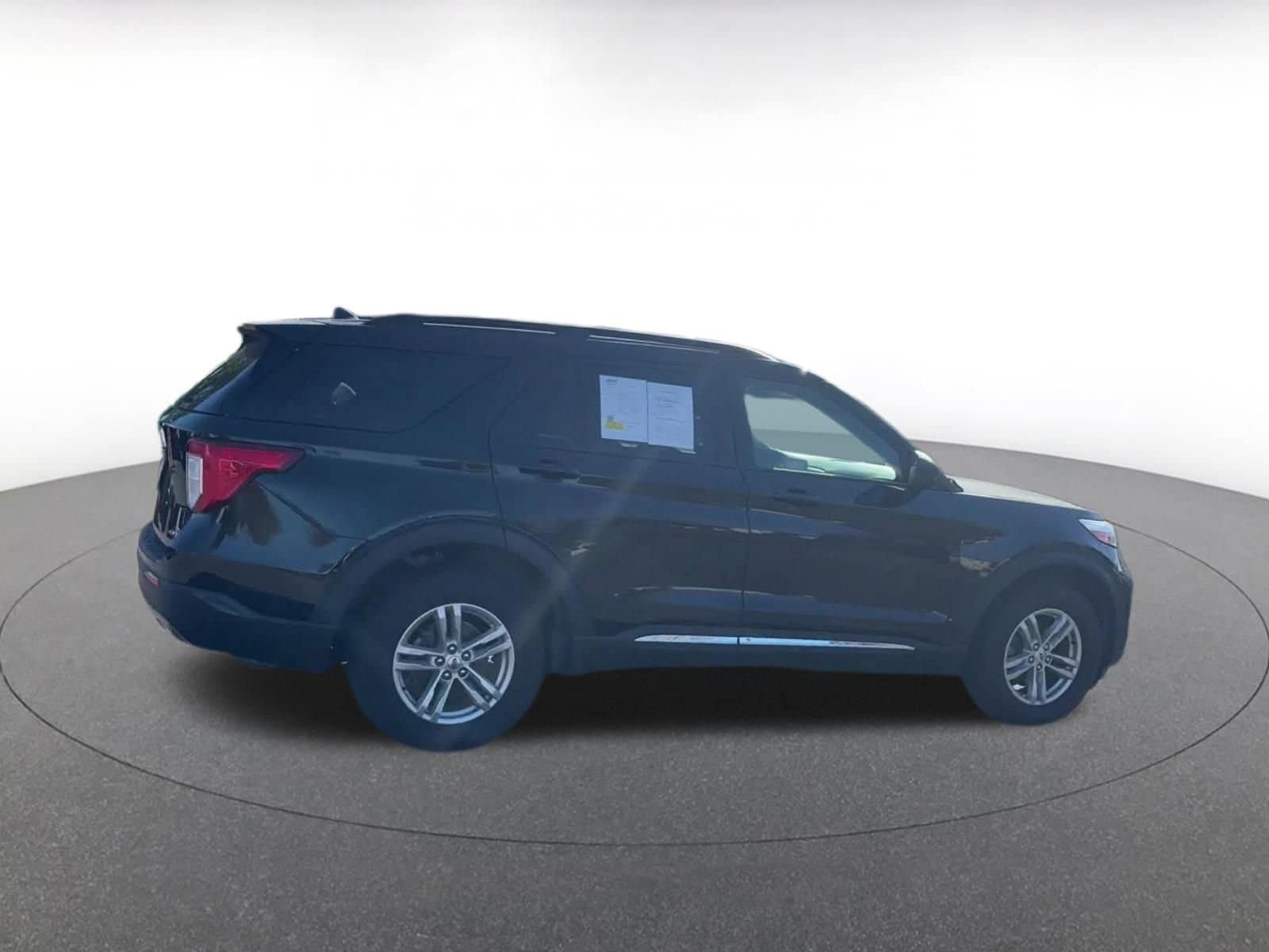 Thumbnail: 2023 Ford Explorer - 14