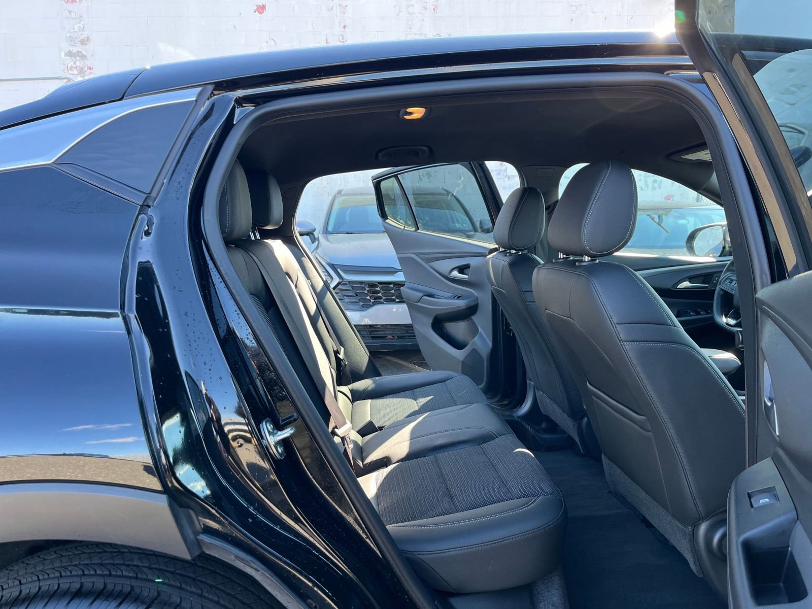 Thumbnail: 2025 Buick Envista - 25