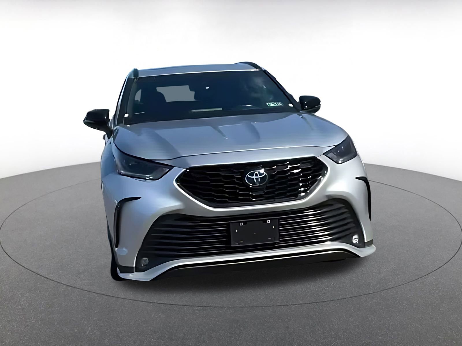 Thumbnail: 2024 Toyota Highlander - 3