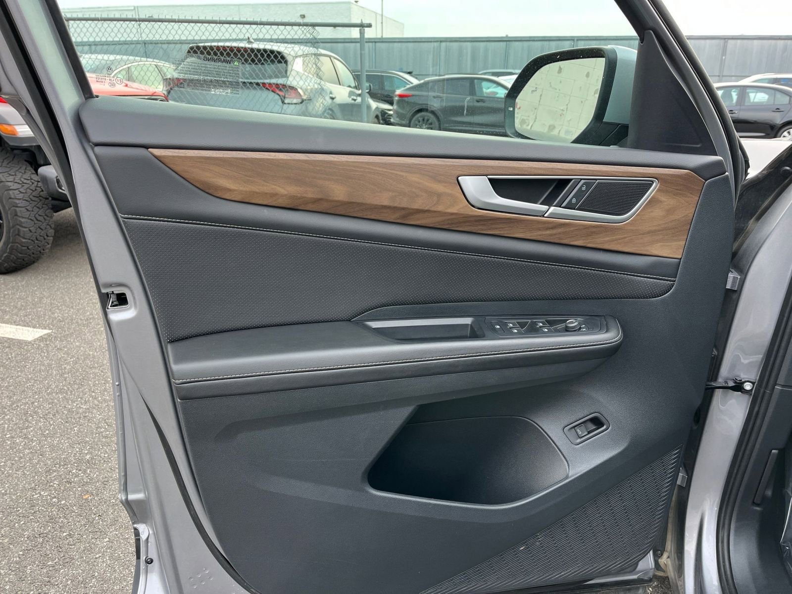 Thumbnail: 2025 Volkswagen Atlas - 20