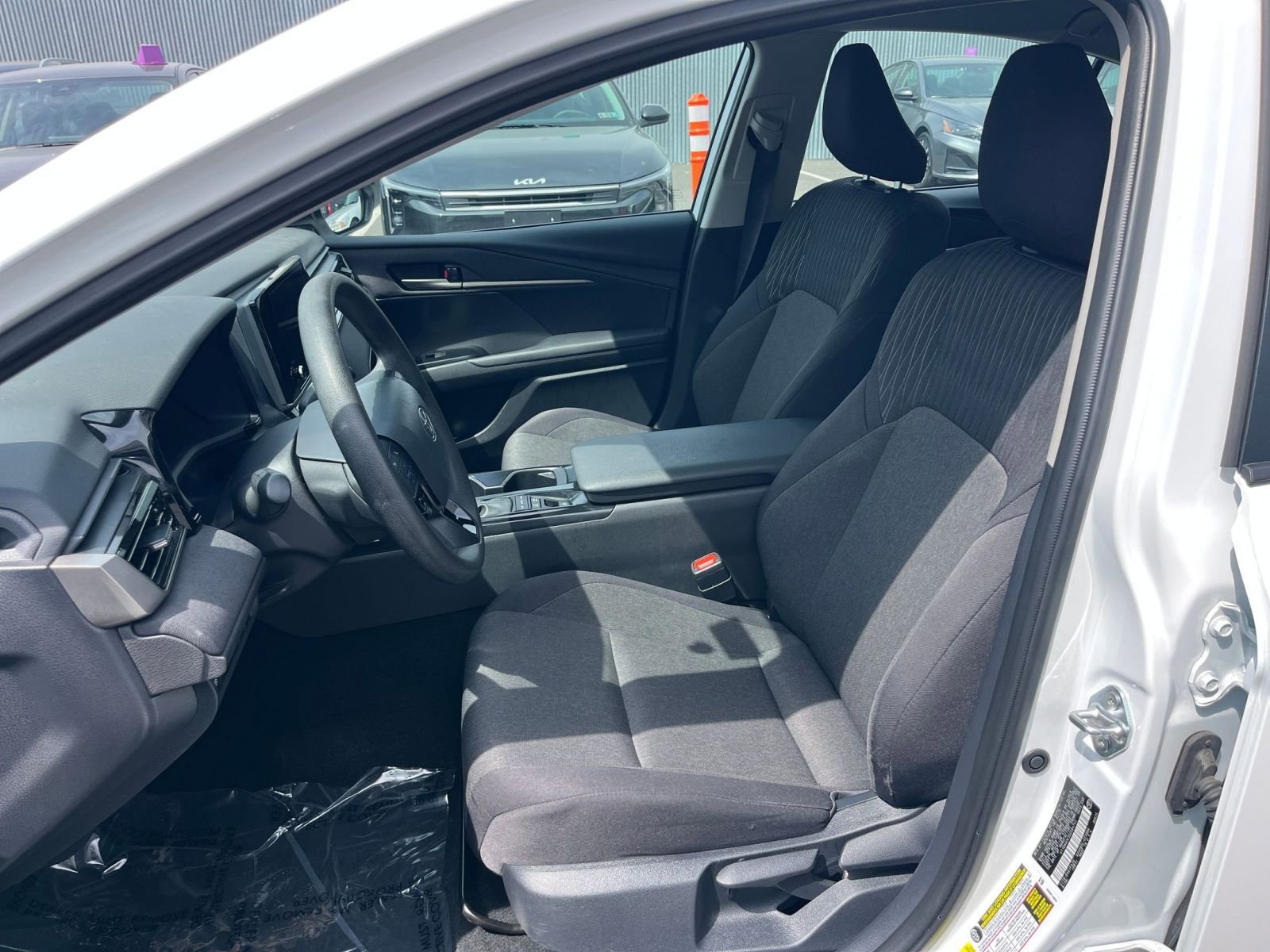 Thumbnail: 2025 Toyota Camry - 35