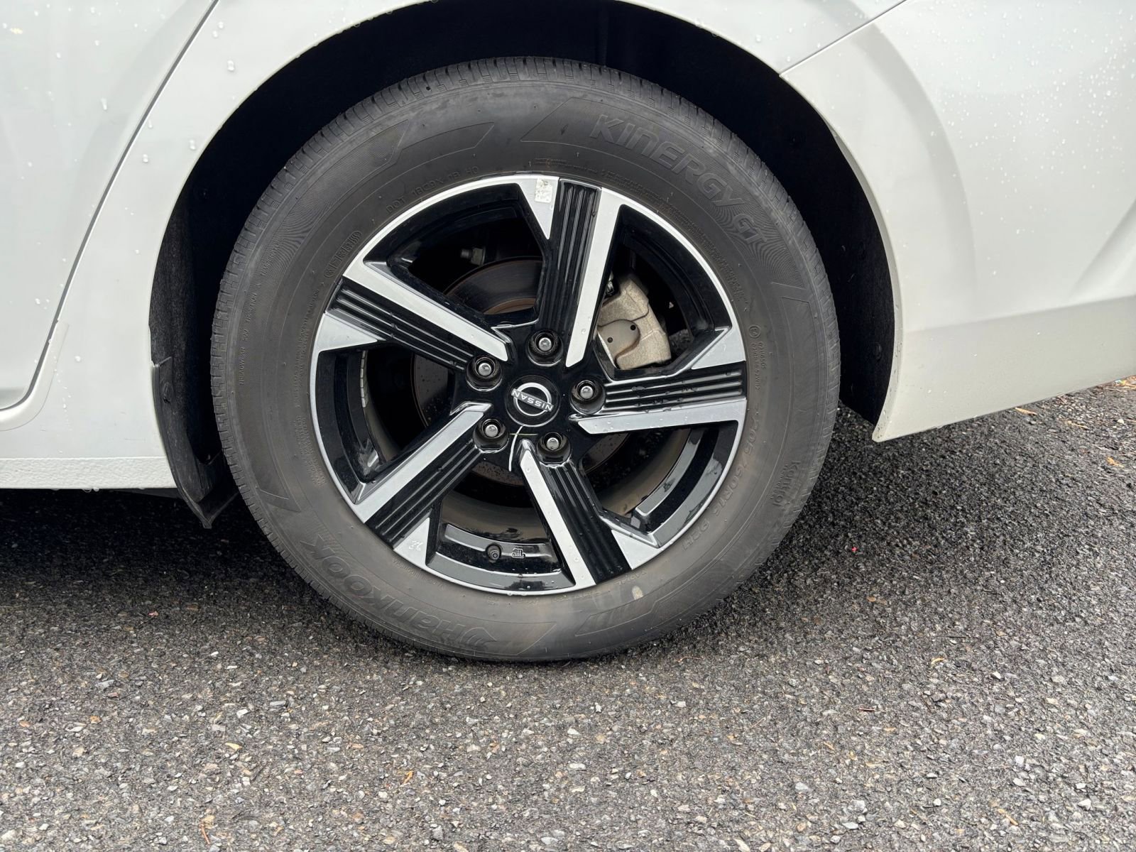 2024 Nissan Sentra SV 30