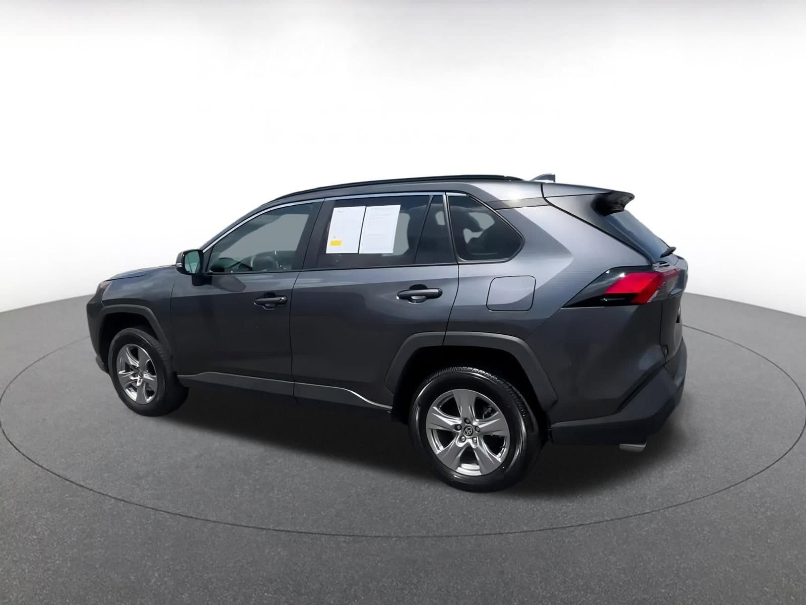 Thumbnail: 2024 Toyota RAV4 - 10