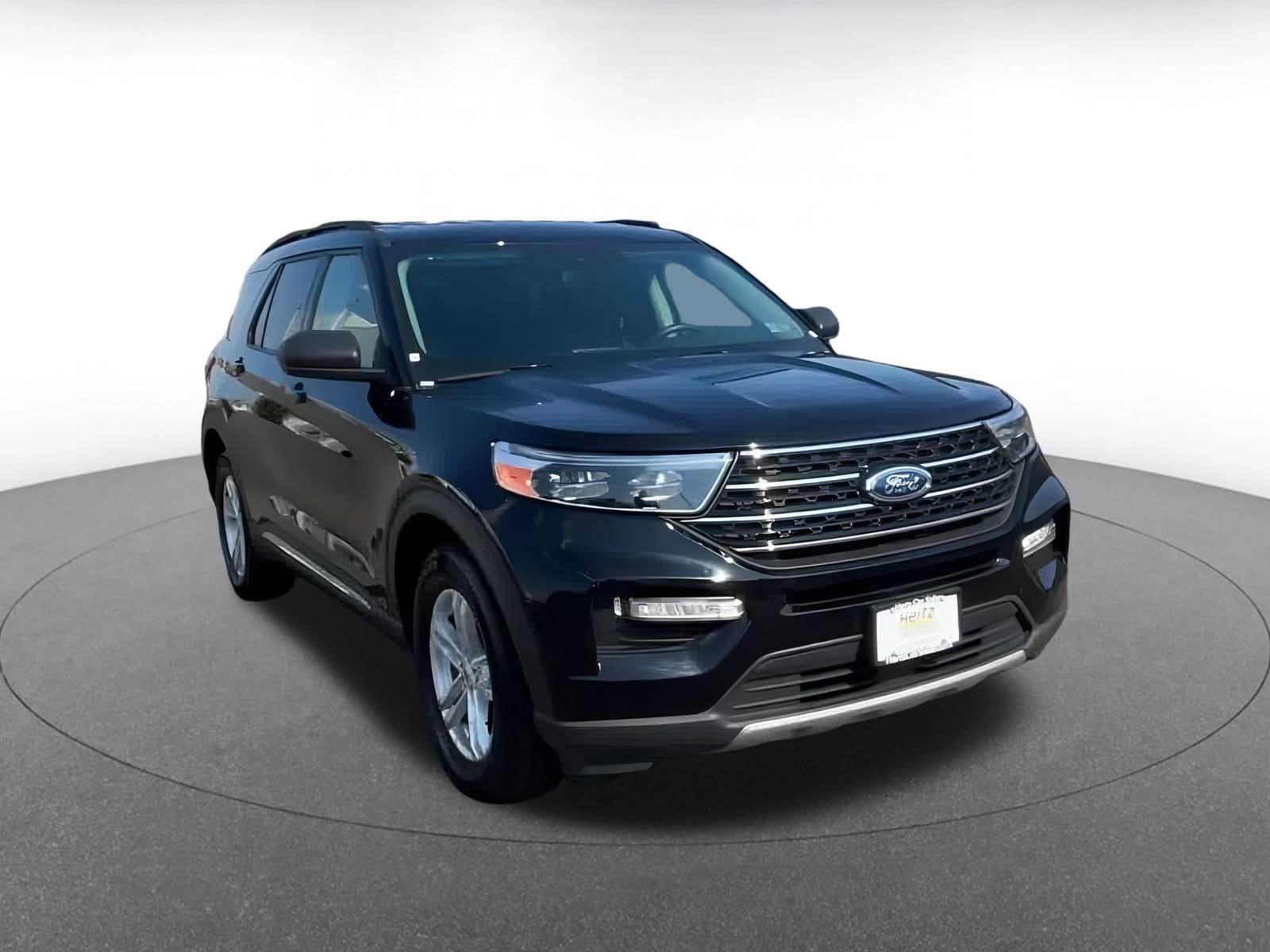Thumbnail: 2024 Ford Explorer - 3