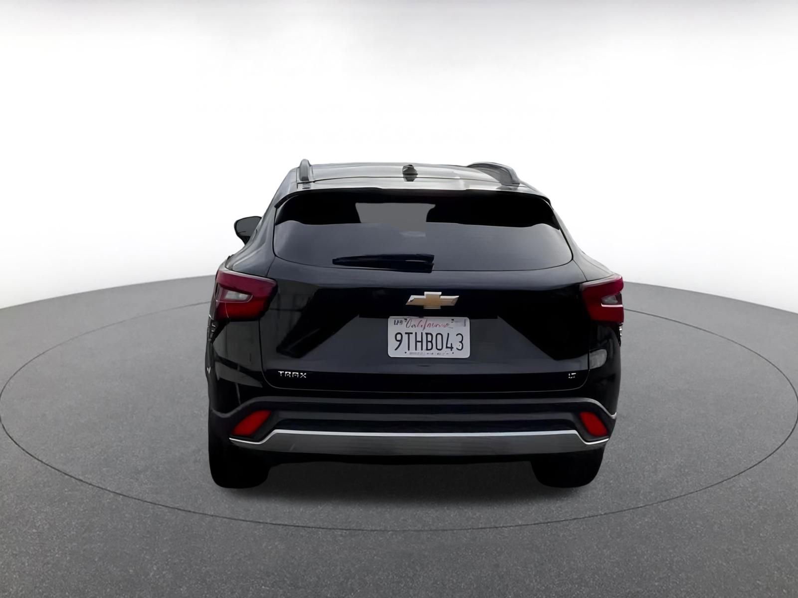 Thumbnail: 2025 Chevrolet Trax - 12