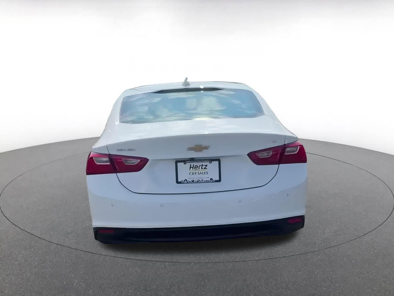 Thumbnail: 2024 Chevrolet Malibu - 11
