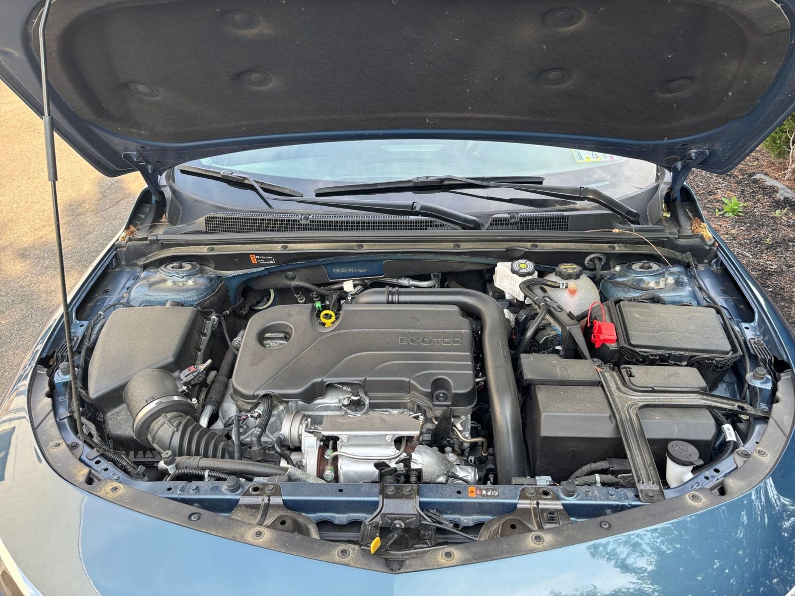 2024 Chevrolet Malibu LT 32