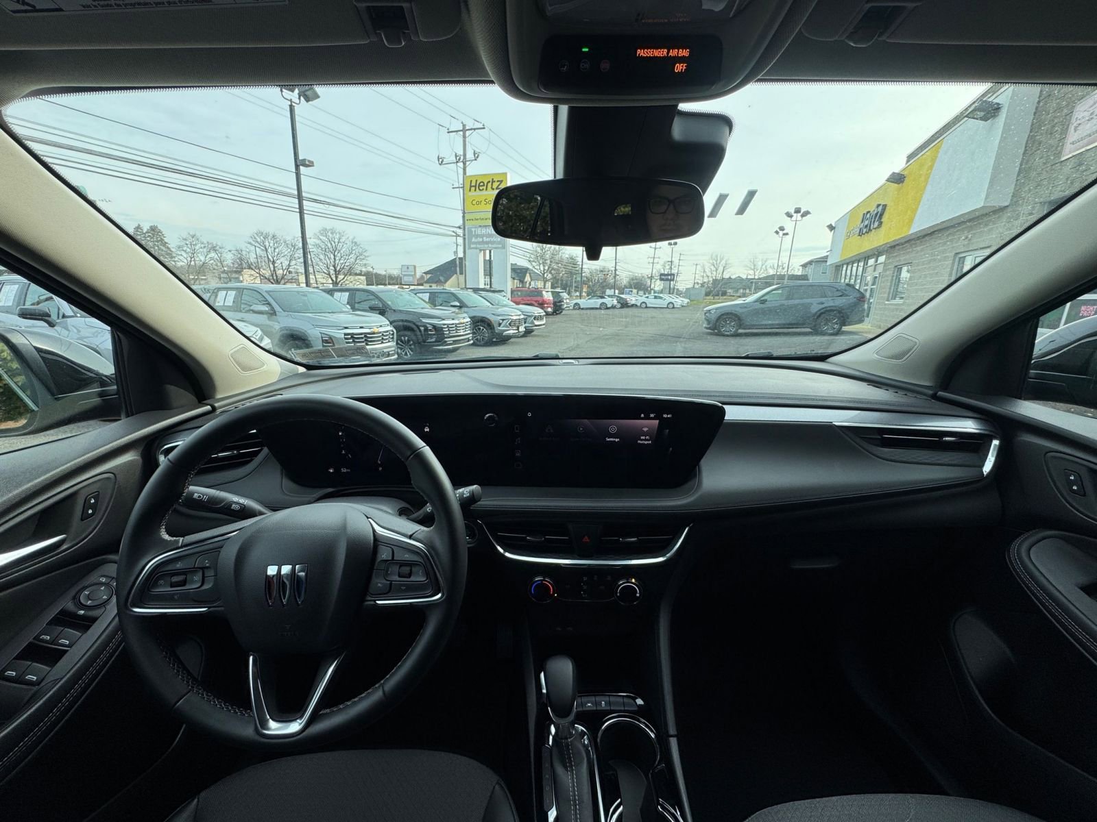 Thumbnail: 2025 Buick Encore GX - 32