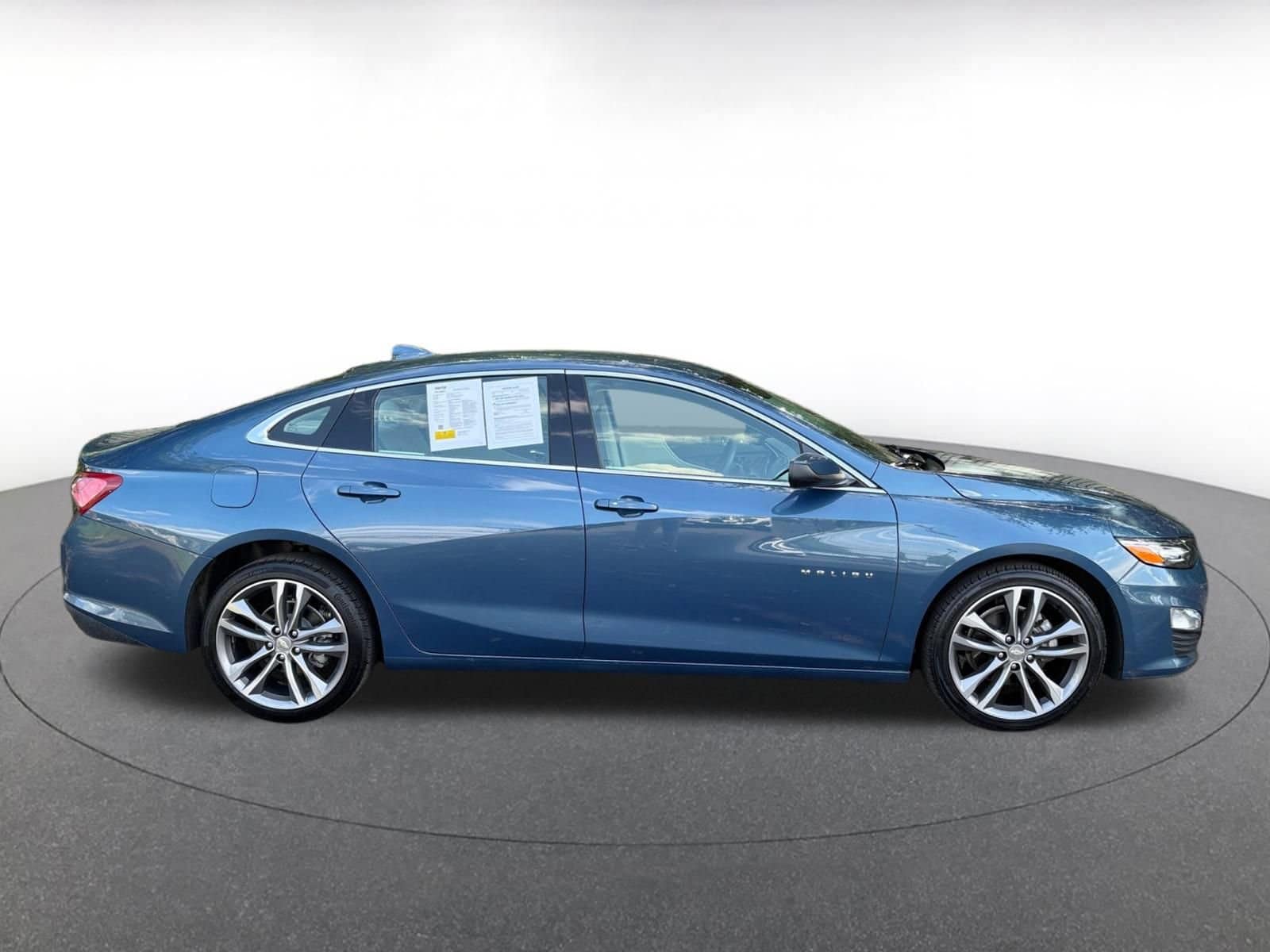 Thumbnail: 2024 Chevrolet Malibu - 15