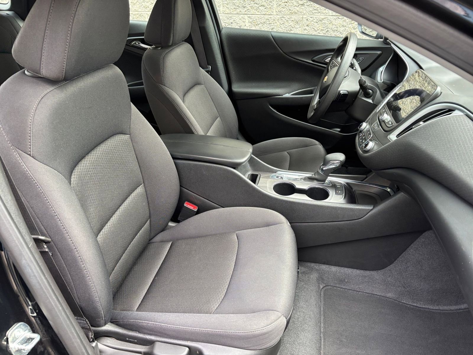 2023 Chevrolet Malibu LT 27