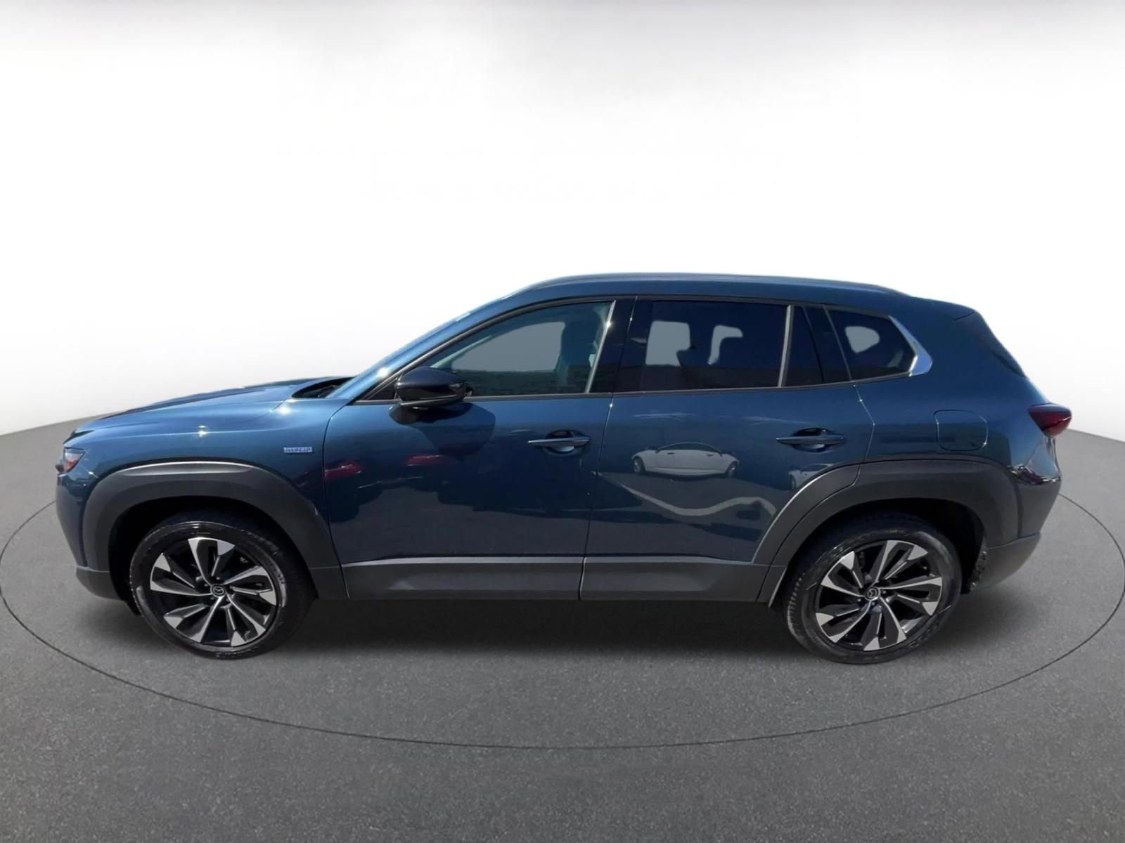 Thumbnail: 2025 Mazda CX-50 - 9