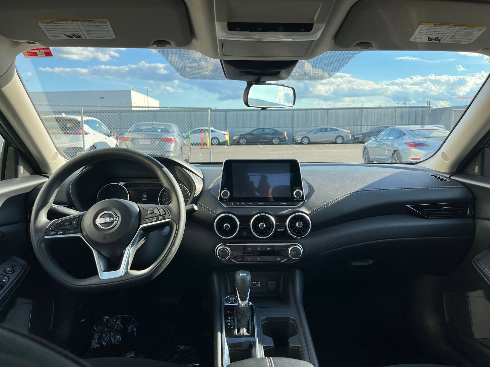 Thumbnail: 2024 Nissan Sentra - 32