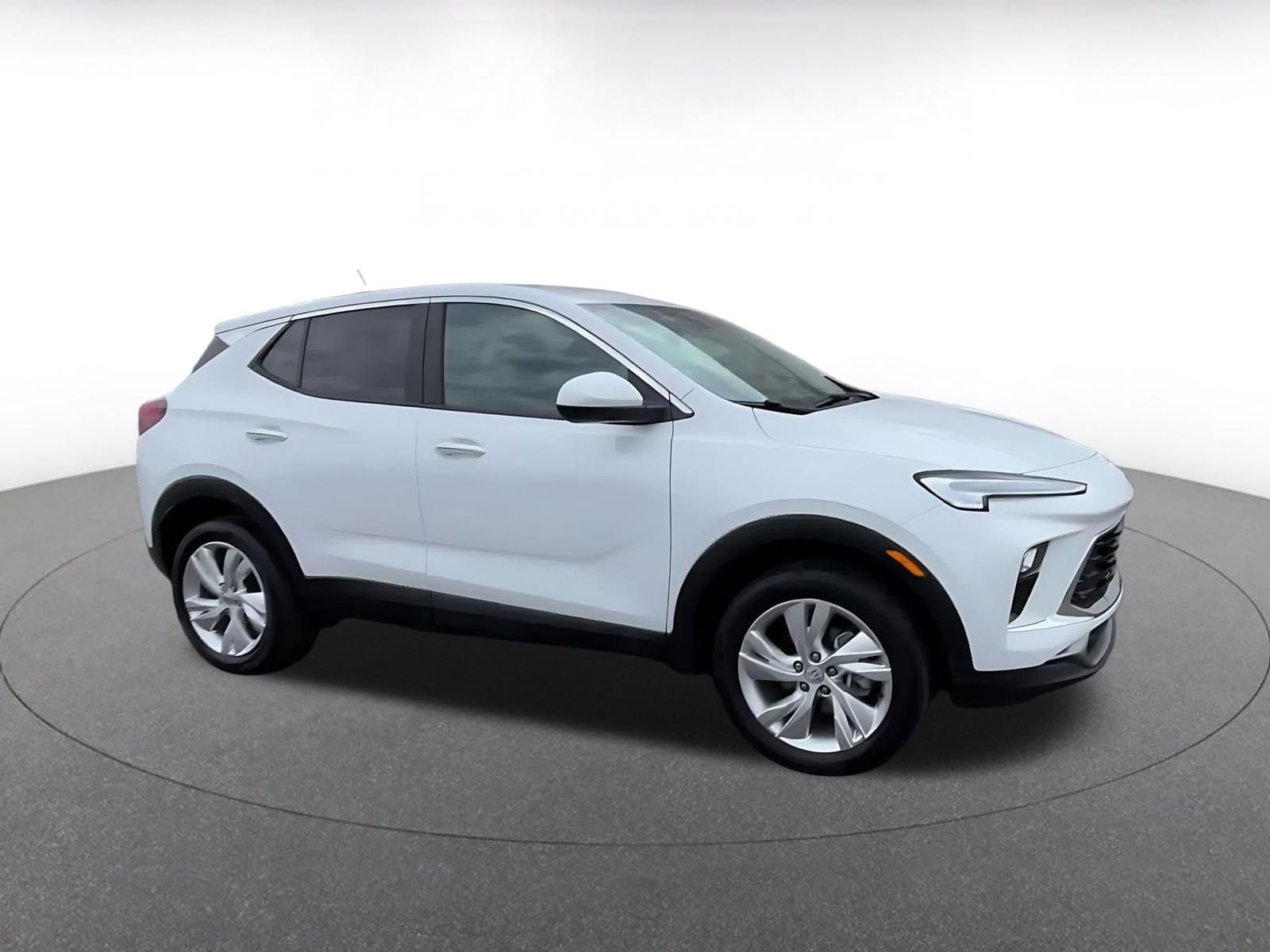 Thumbnail: 2025 Buick Encore GX - 2