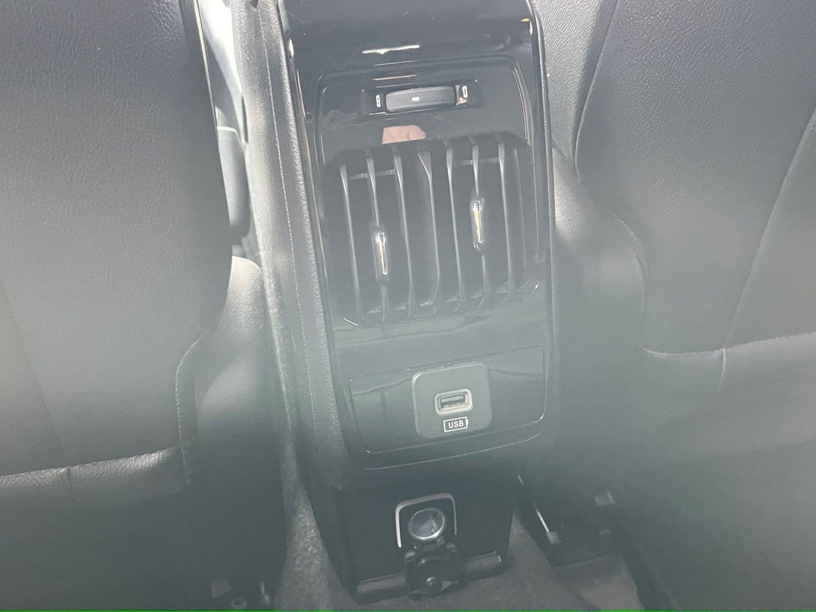 Thumbnail: 2025 Jeep Compass - 23