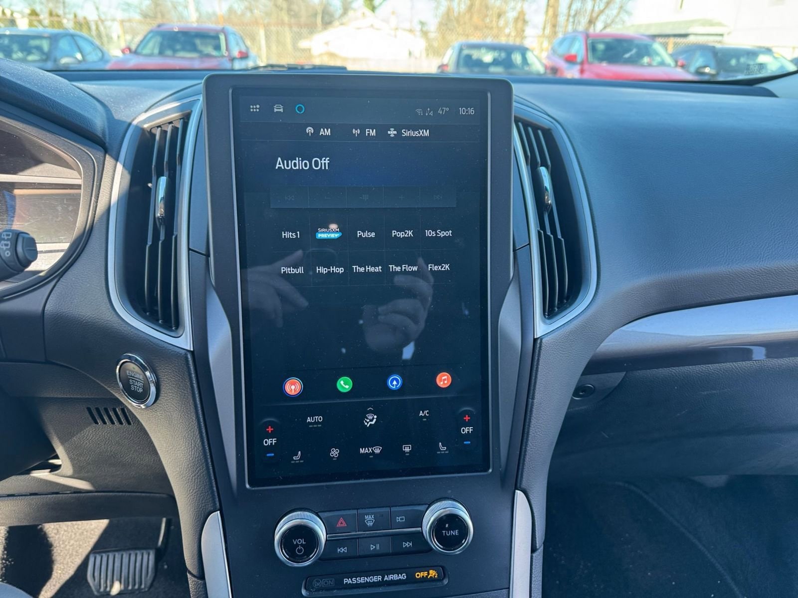 Thumbnail: 2024 Ford Edge - 18