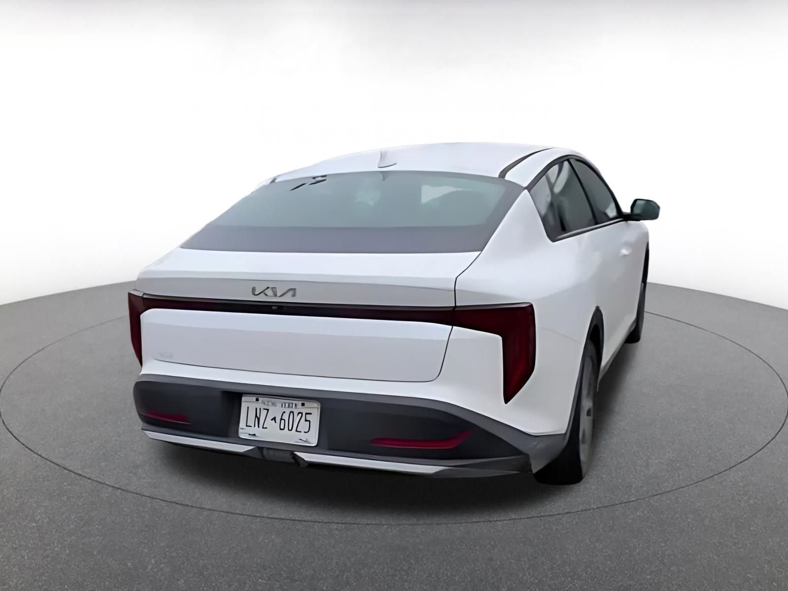 Thumbnail: 2025 Kia K4 - 16