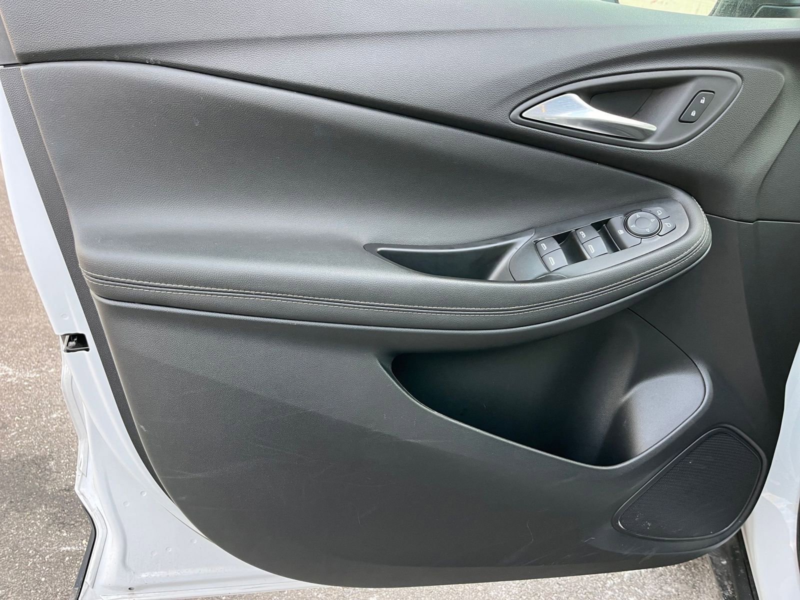 Thumbnail: 2025 Buick Encore GX - 18