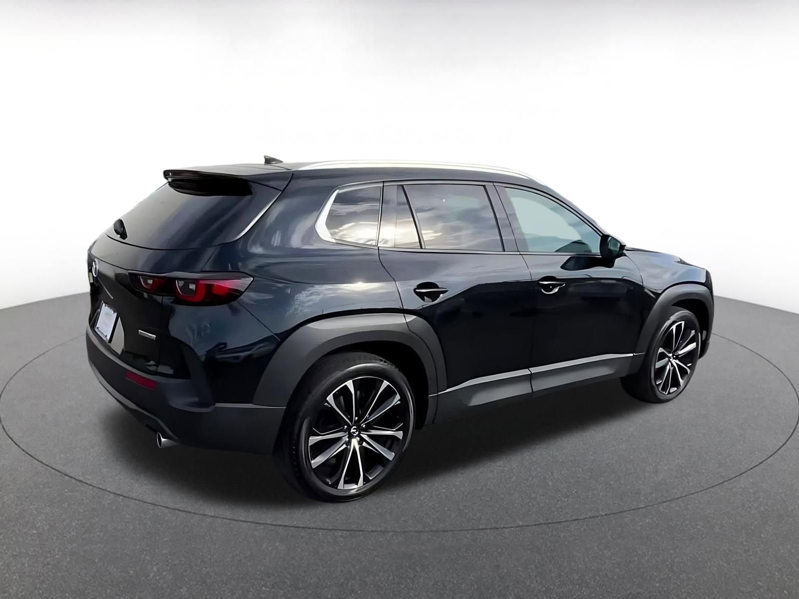 Thumbnail: 2025 Mazda CX-50 - 14