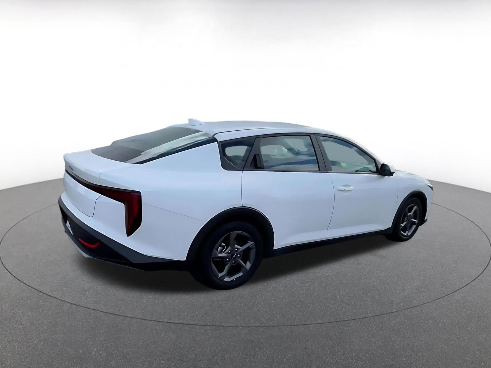 Thumbnail: 2025 Kia K4 - 15