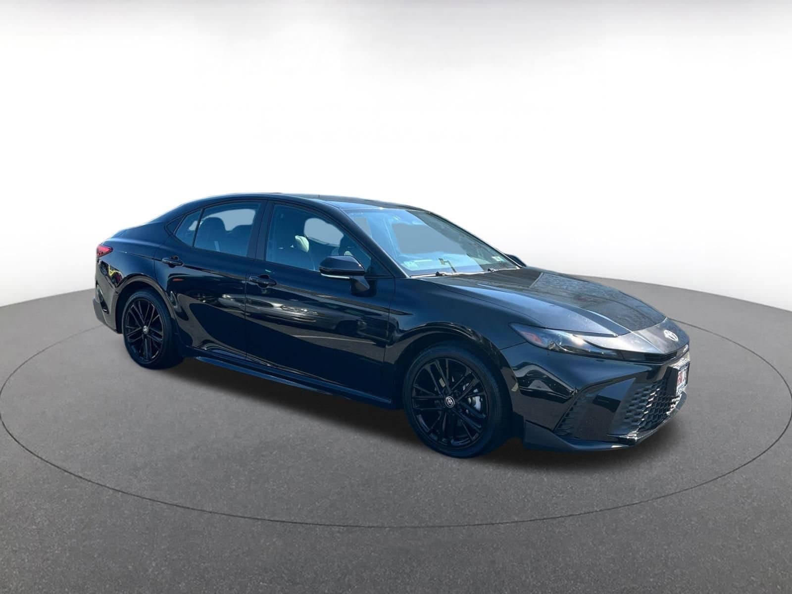 Thumbnail: 2025 Toyota Camry - 1