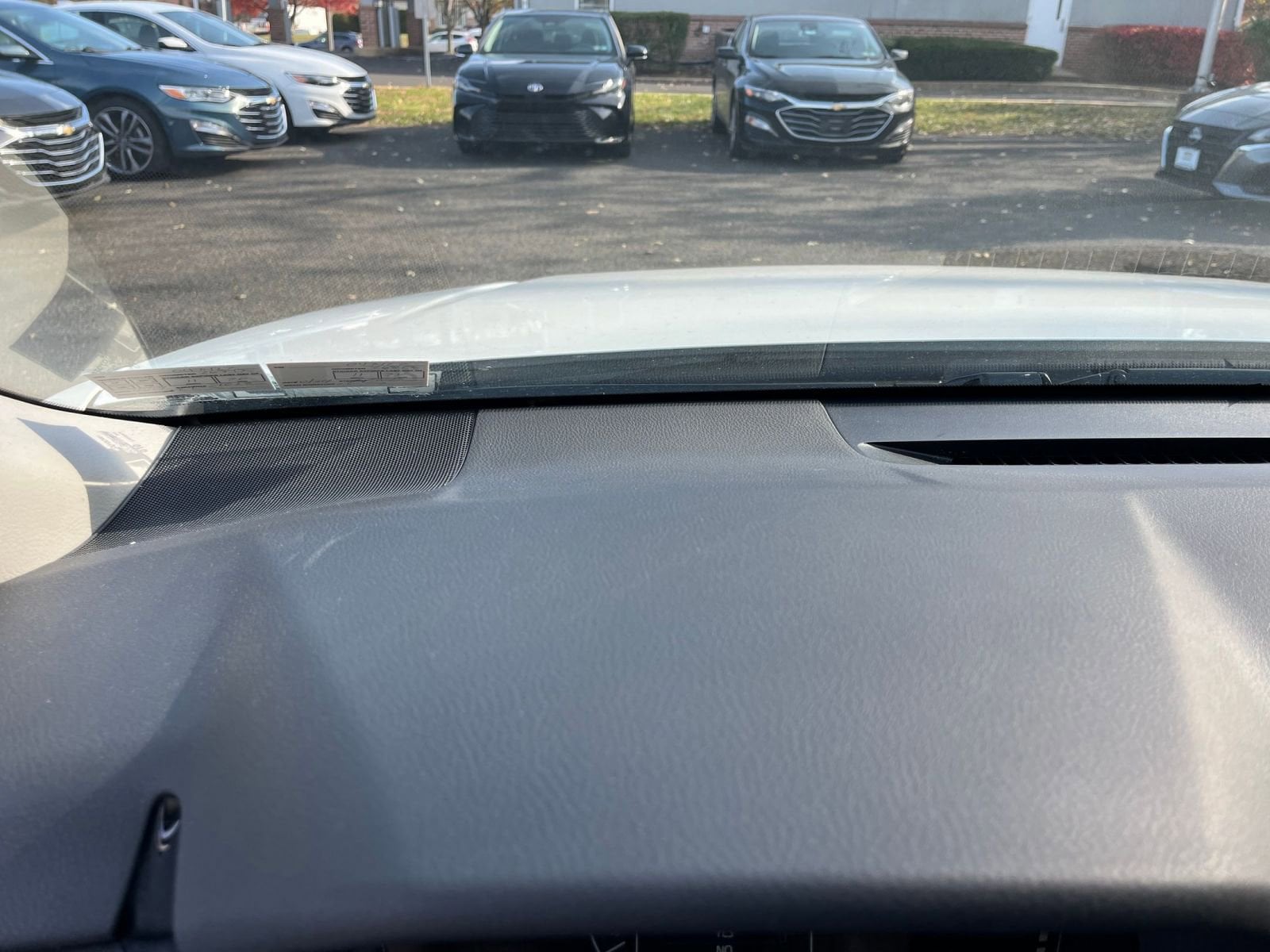 Thumbnail: 2025 Toyota Camry - 33