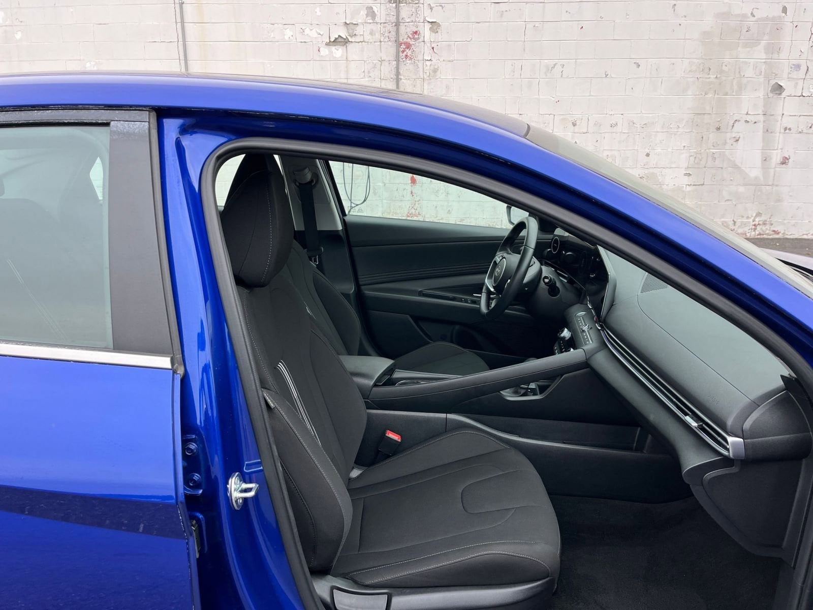 Thumbnail: 2025 Hyundai Elantra - 27