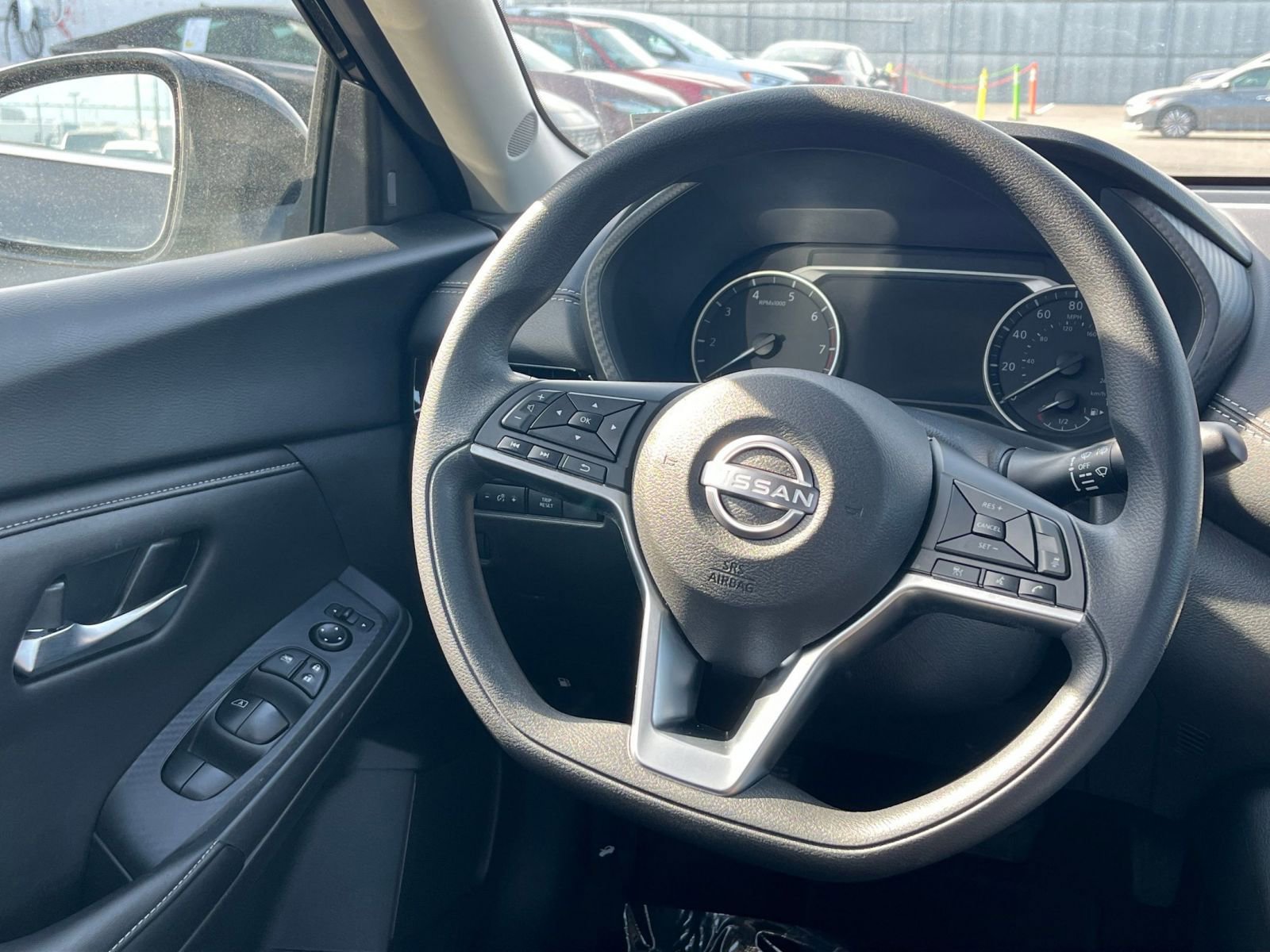 Thumbnail: 2025 Nissan Sentra - 27