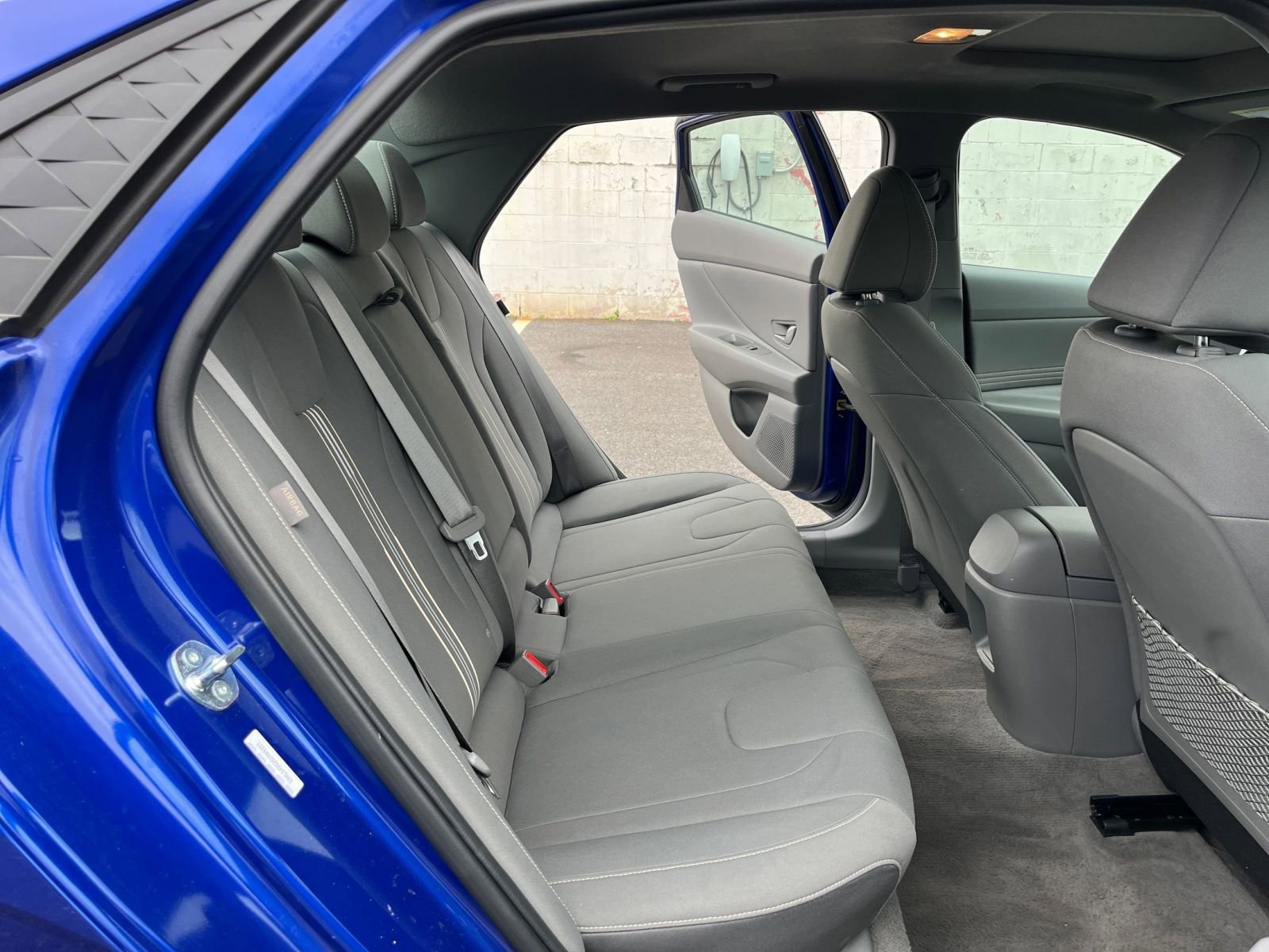 Thumbnail: 2025 Hyundai Elantra - 24