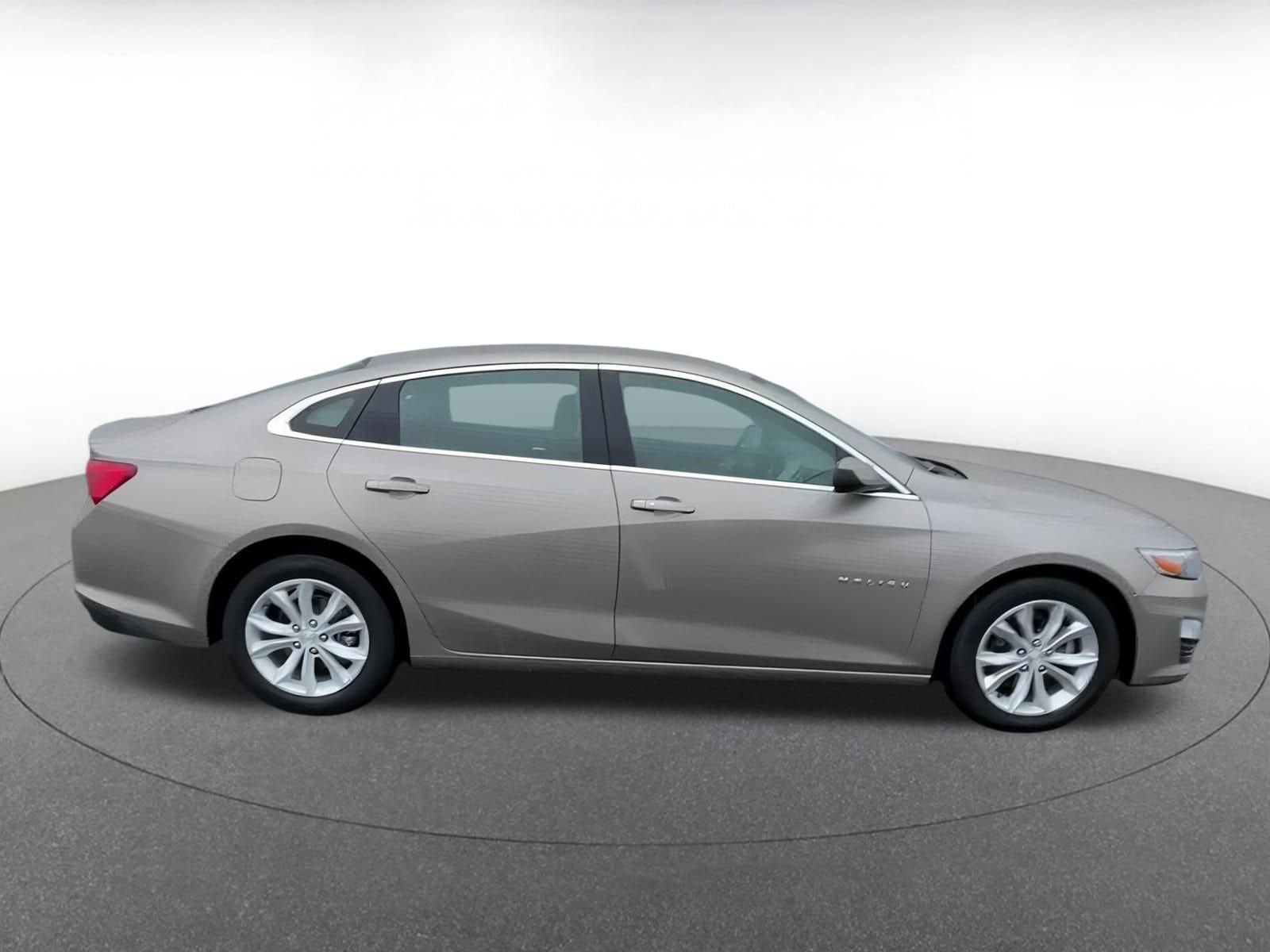 2023 Chevrolet Malibu LT 16
