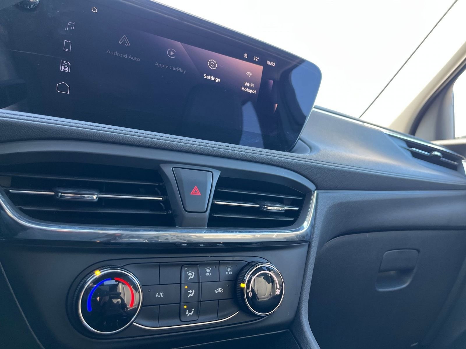 Thumbnail: 2025 Buick Encore GX - 20