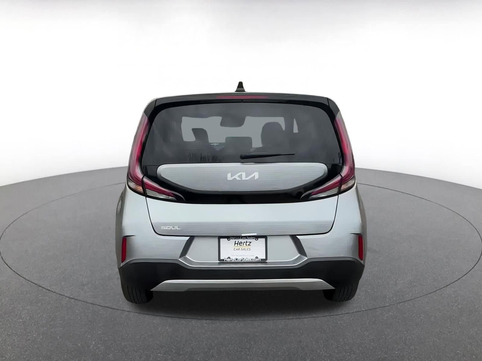 2024 Kia Soul LX 12