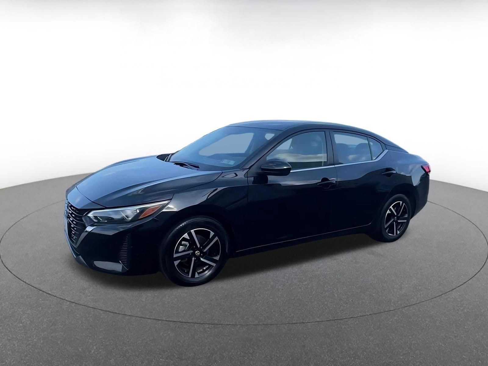 Thumbnail: 2025 Nissan Sentra - 8