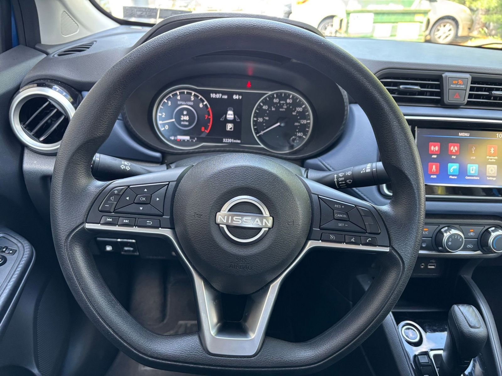 2023 Nissan Versa 1.6 SV 28