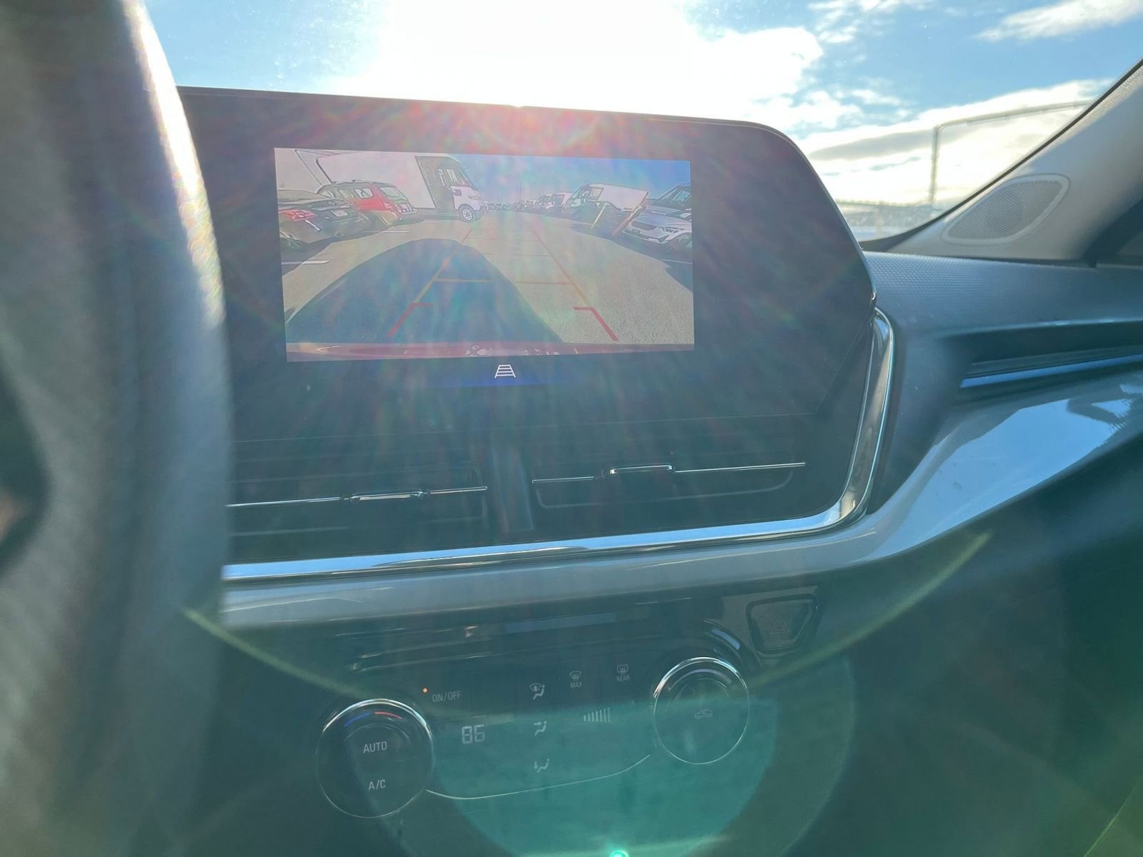 Thumbnail: 2025 Chevrolet Trax - 21