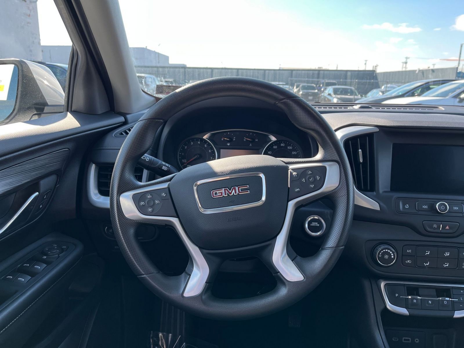 2024 GMC Terrain SLE 26