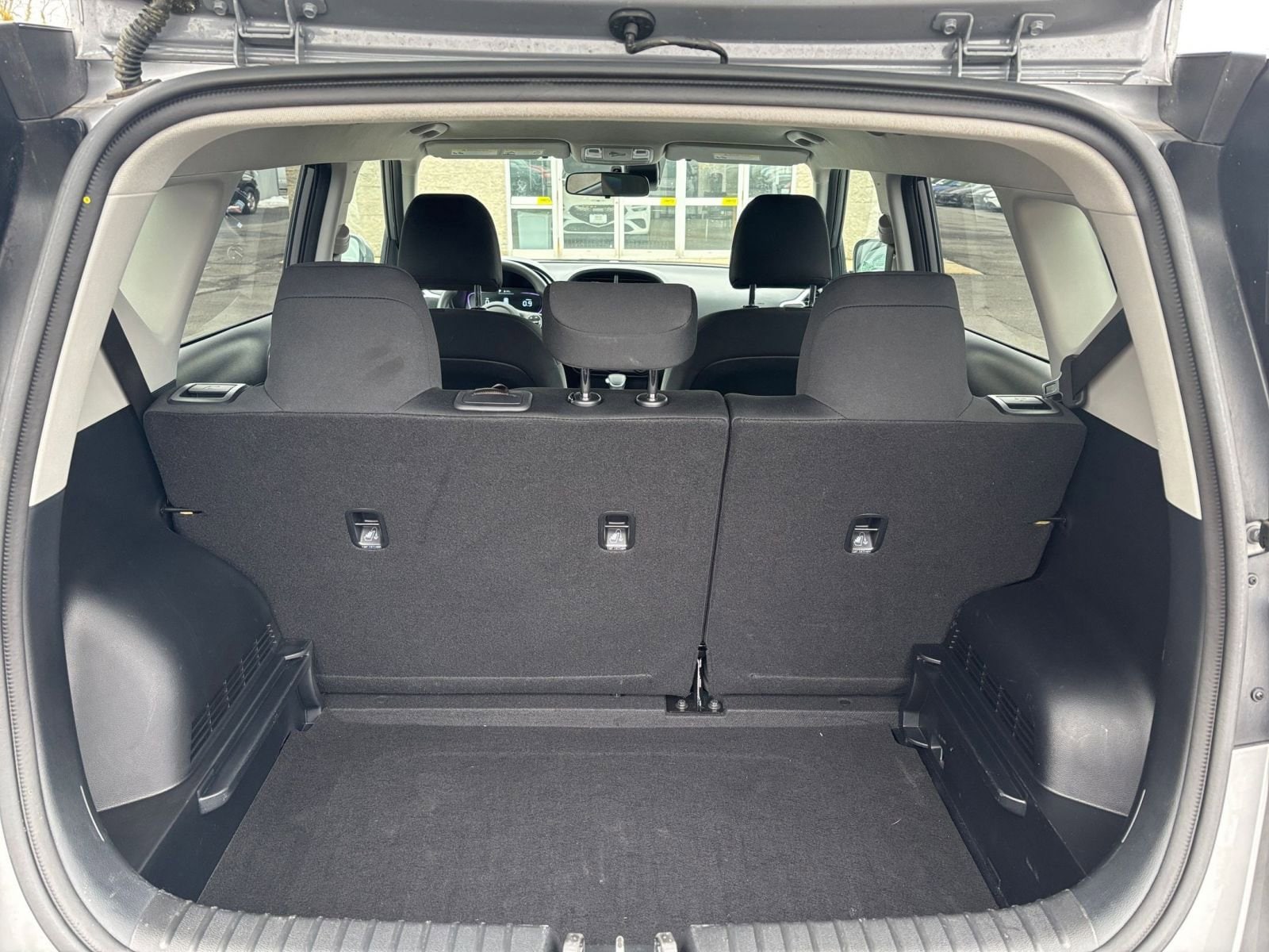 Thumbnail: 2025 Kia Soul - 32