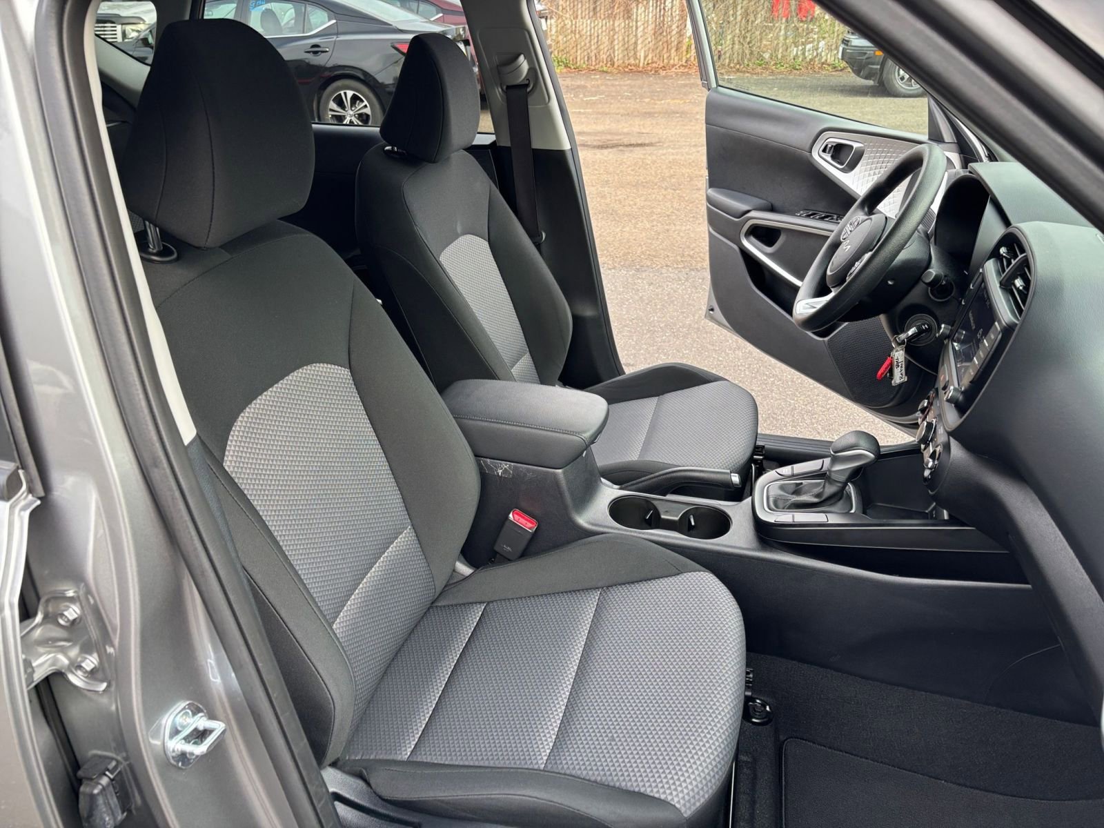 2024 Kia Soul LX 27