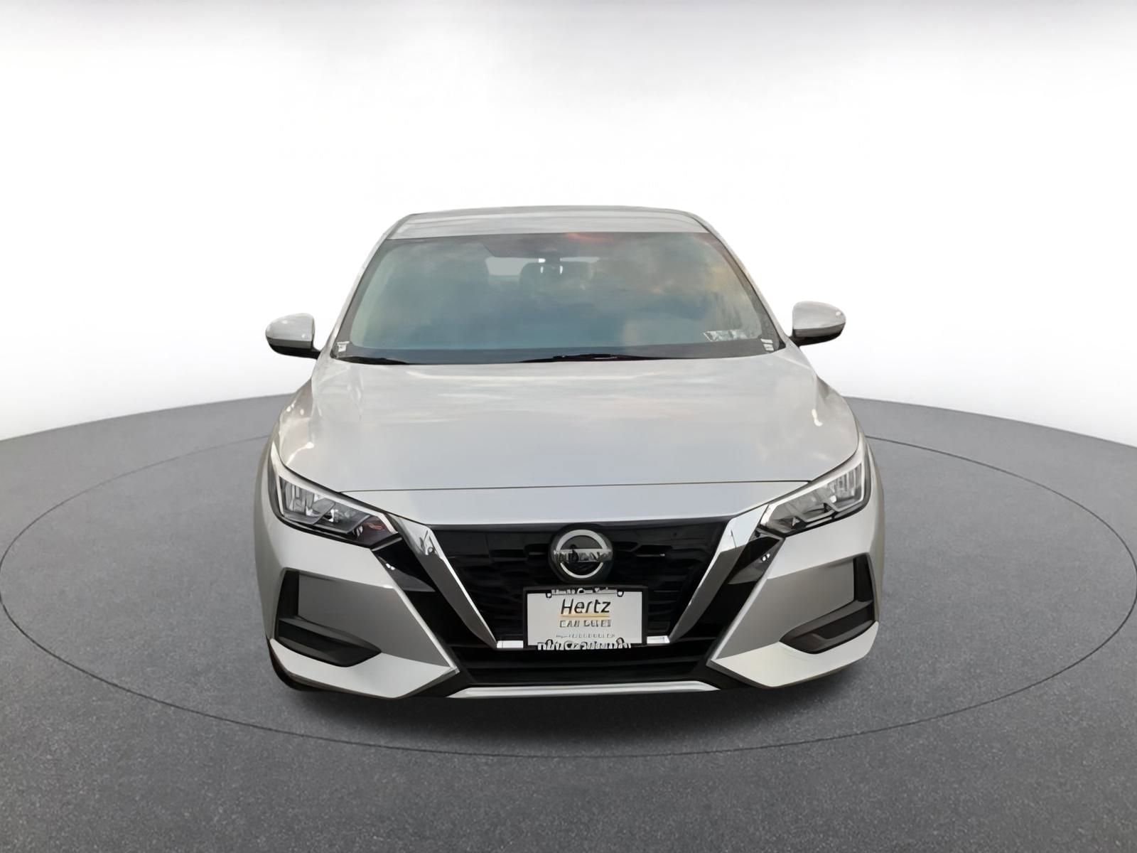 Thumbnail: 2023 Nissan Sentra - 3