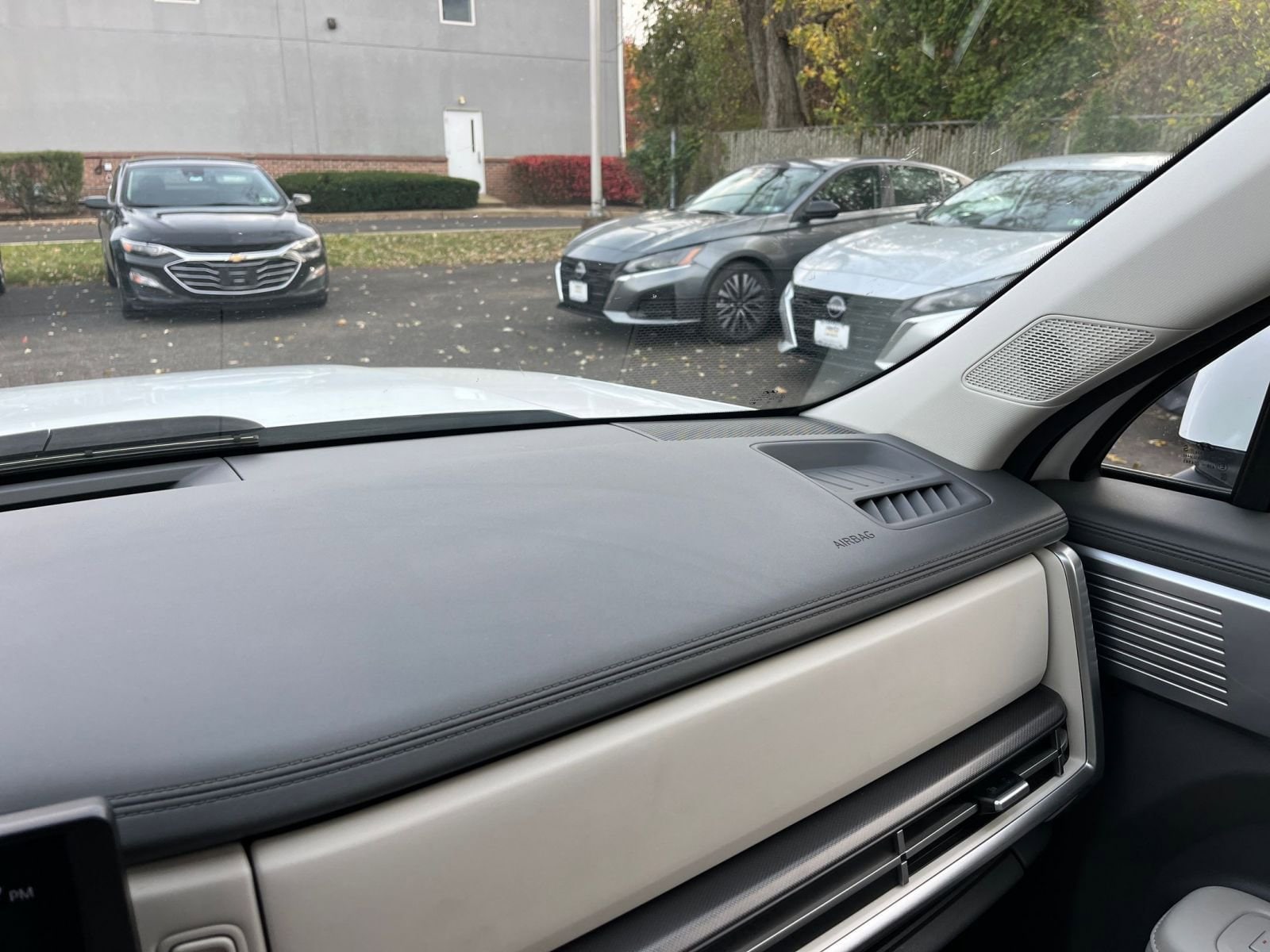 Thumbnail: 2025 Hyundai Santa Fe - 34