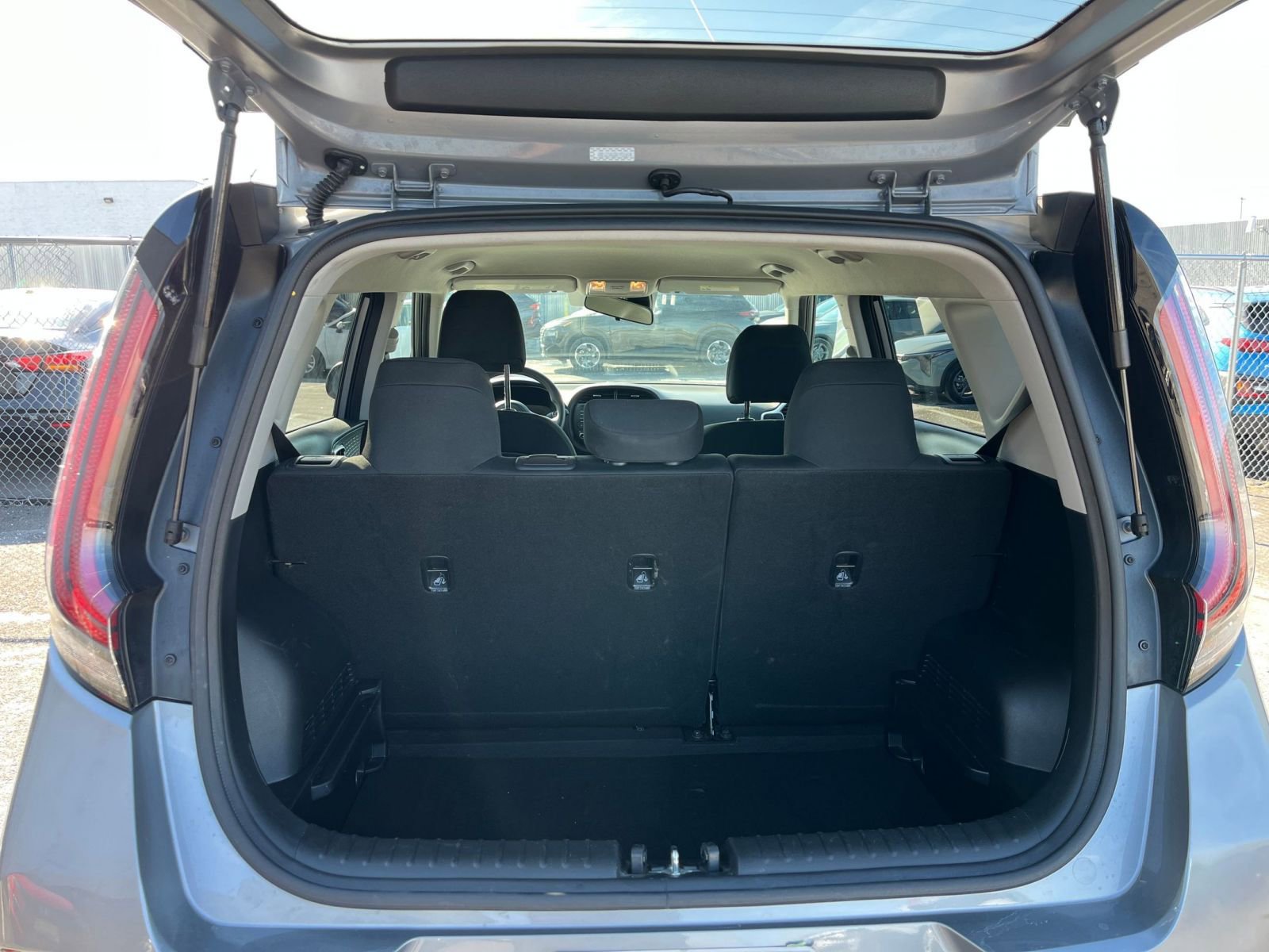 Thumbnail: 2025 Kia Soul - 29