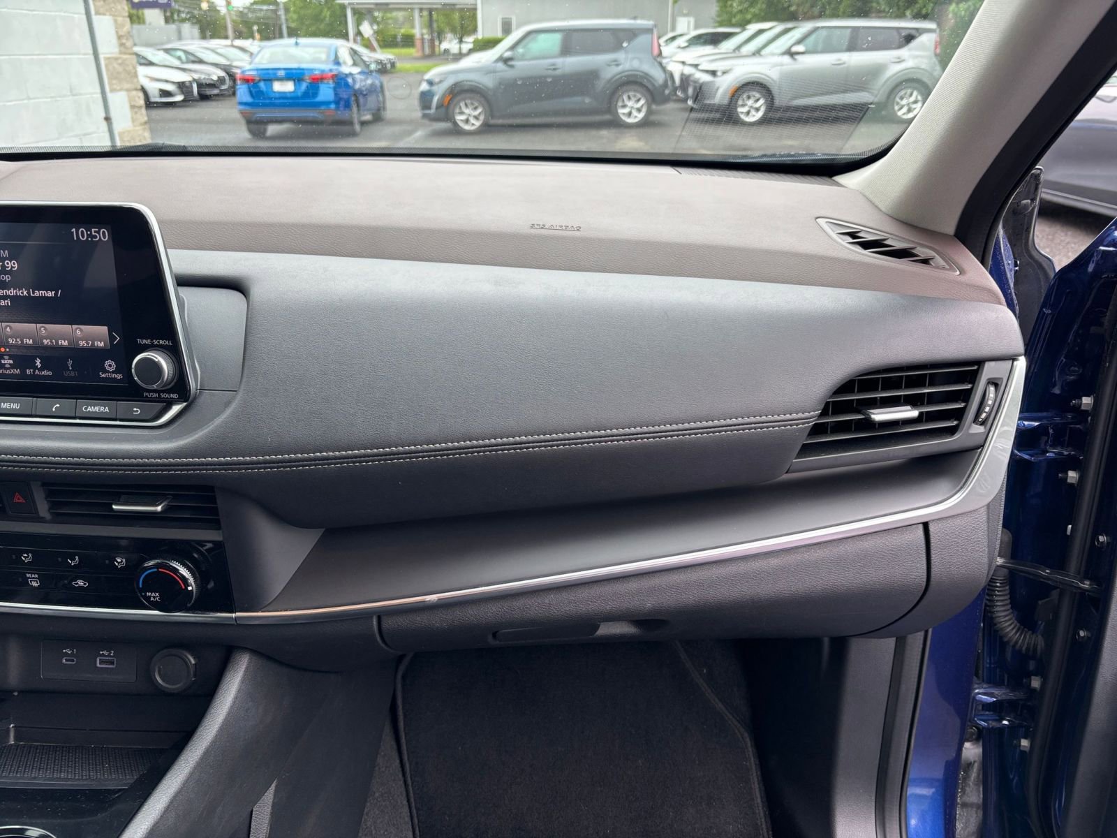 2023 Nissan Rogue S 35