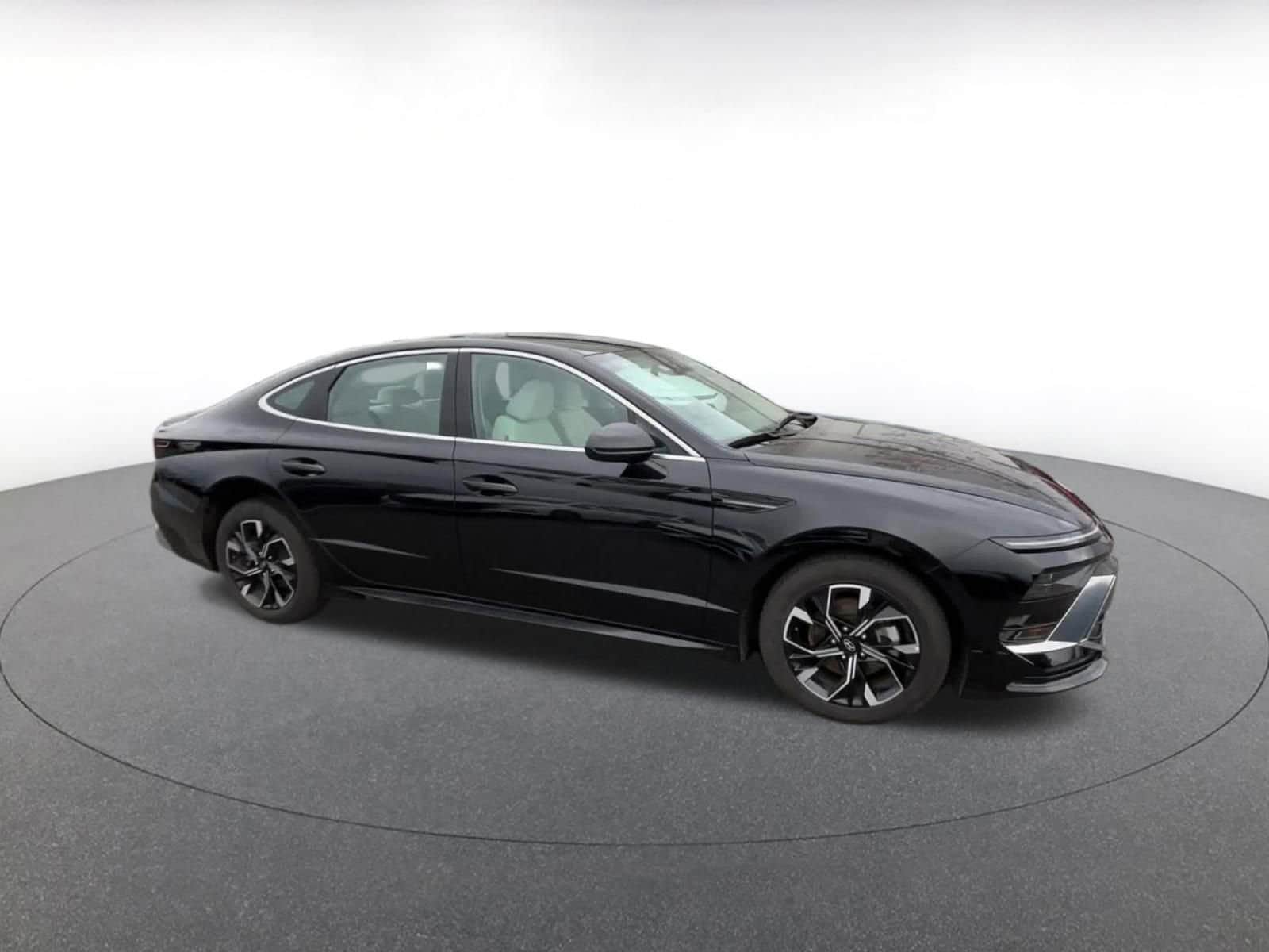 Thumbnail: 2025 Hyundai Sonata - 2