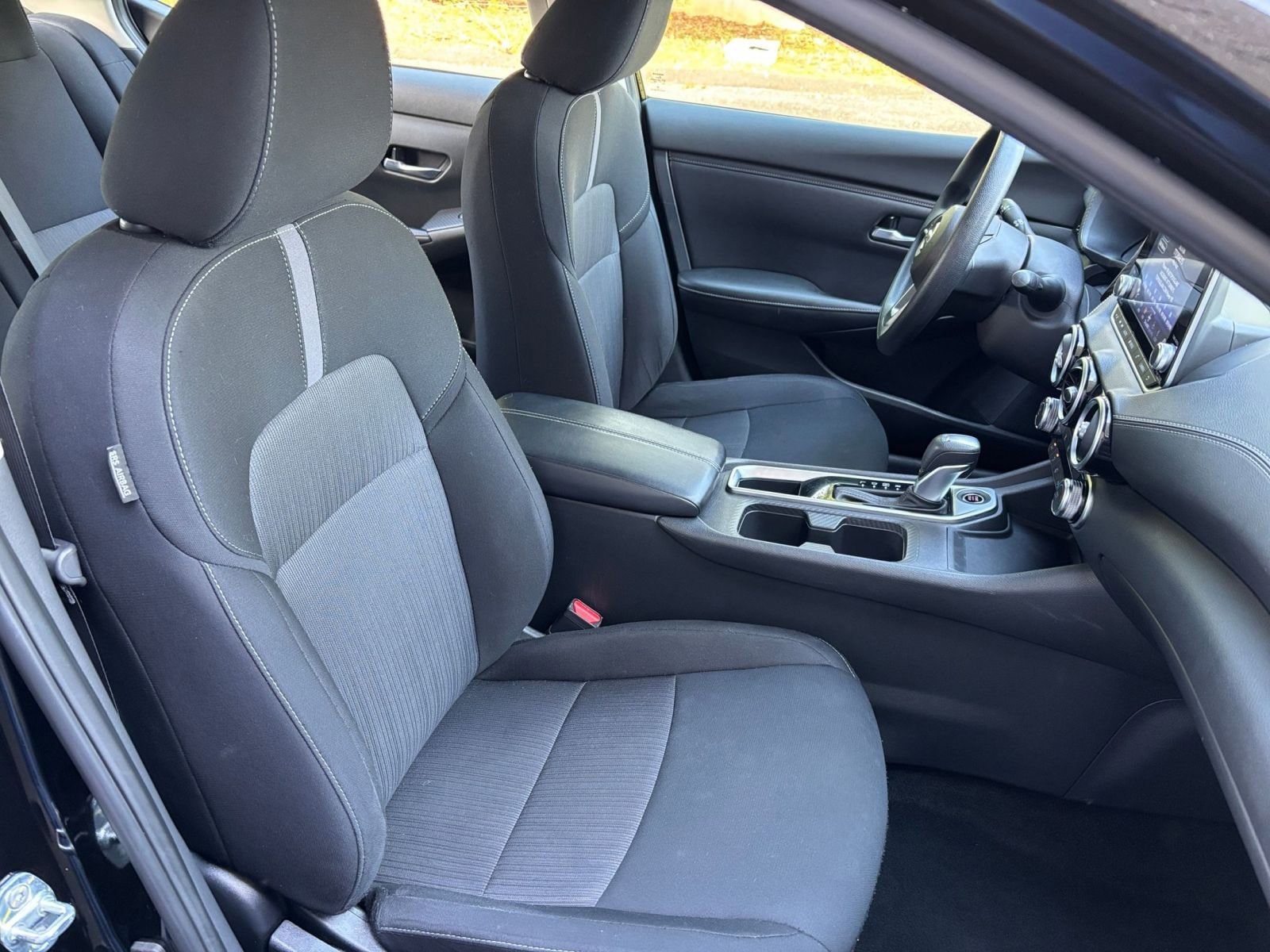 2023 Nissan Sentra SV 27
