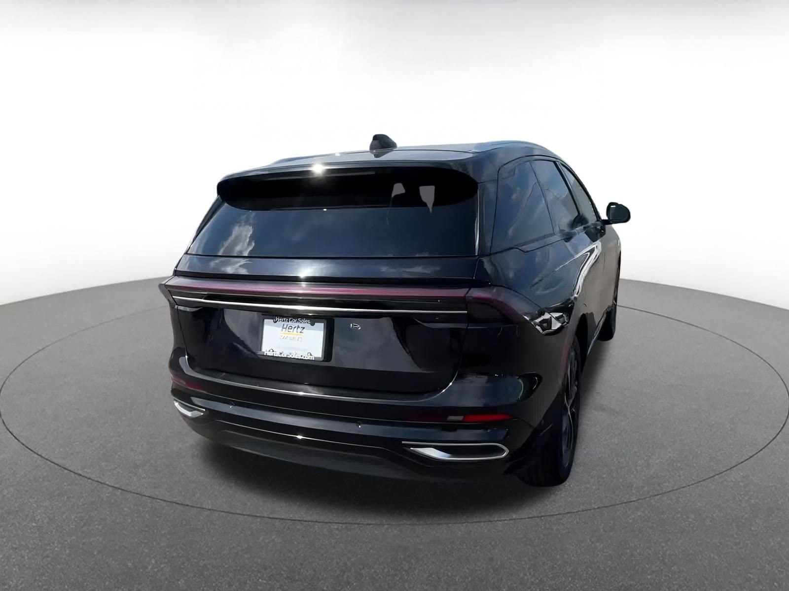 Thumbnail: 2024 Lincoln Nautilus - 15