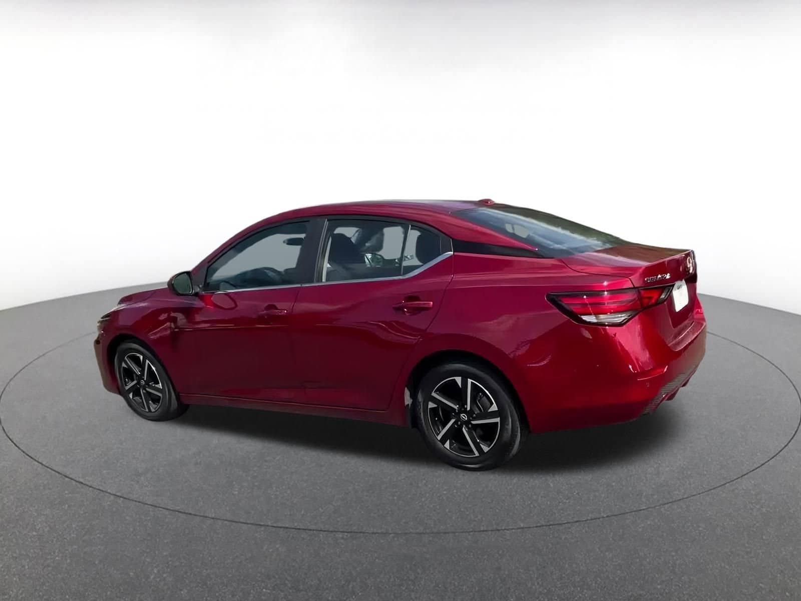 Thumbnail: 2024 Nissan Sentra - 9