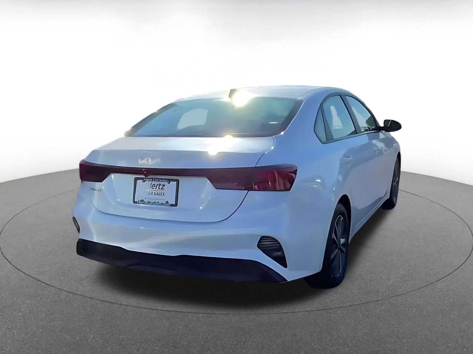 Thumbnail: 2024 Kia Forte - 14