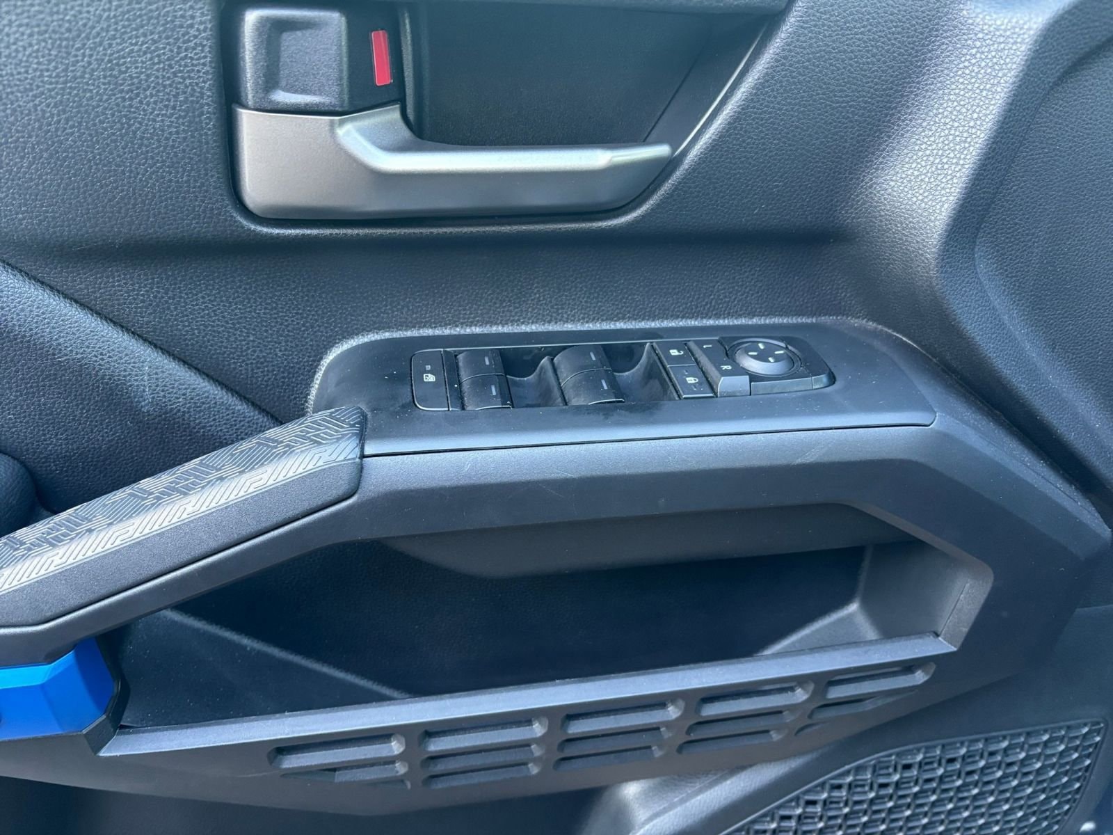 Thumbnail: 2025 Toyota Tacoma - 20