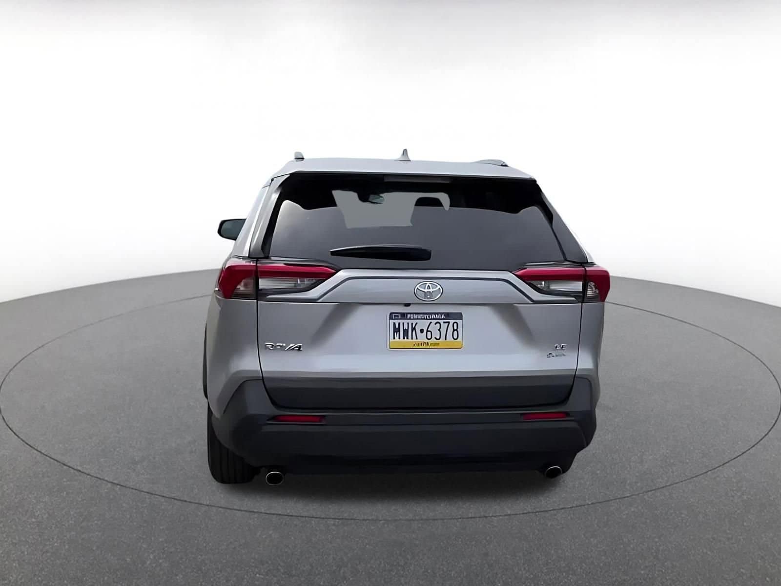 Thumbnail: 2025 Toyota RAV4 - 12